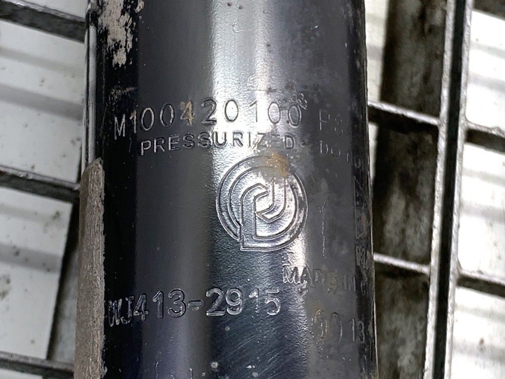 STARK-877046-4