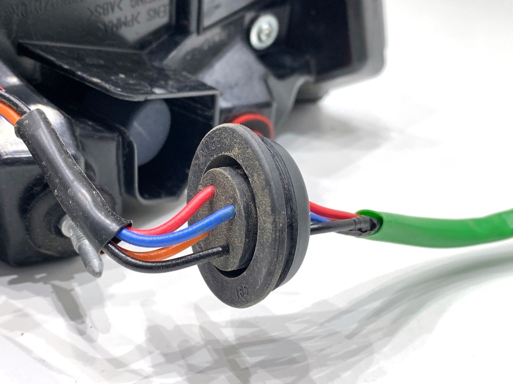 STARK-899372-4