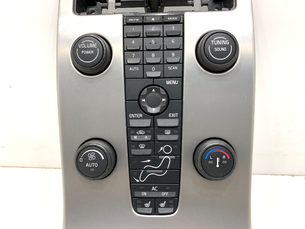STARK-929584-1