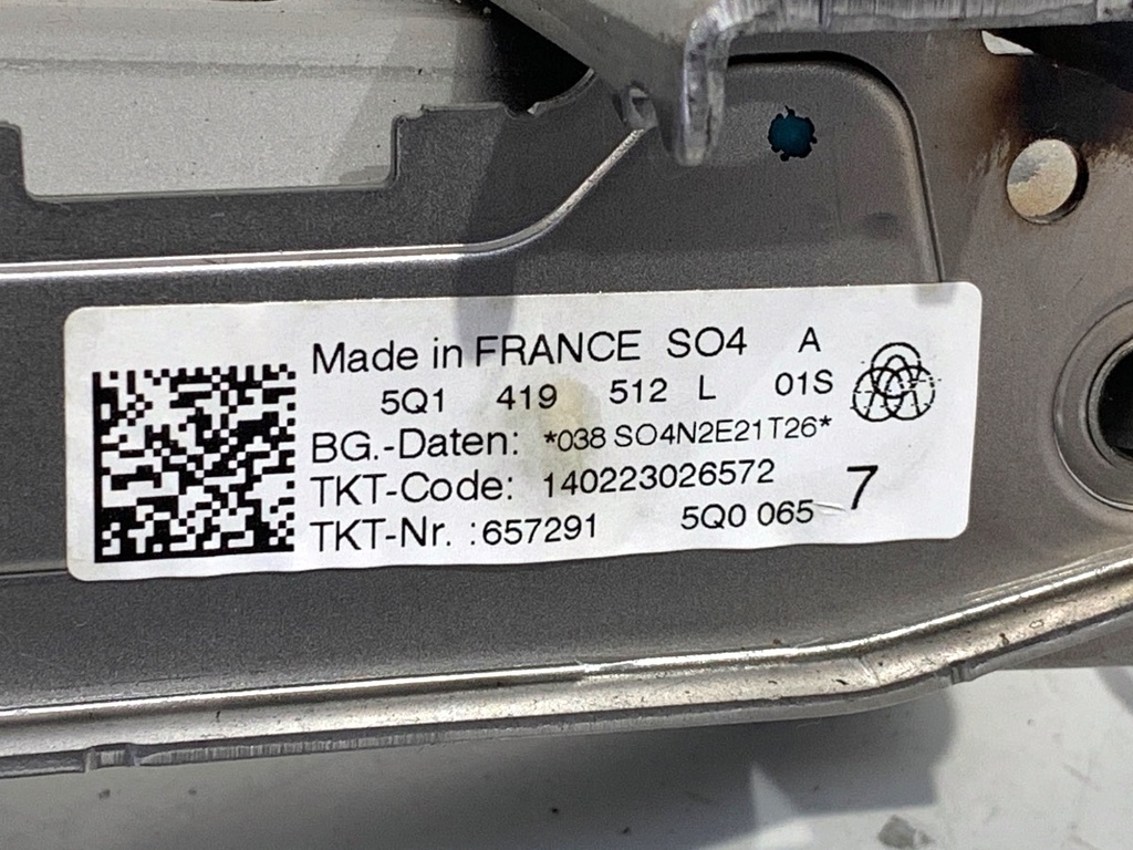 STARK-897922-4