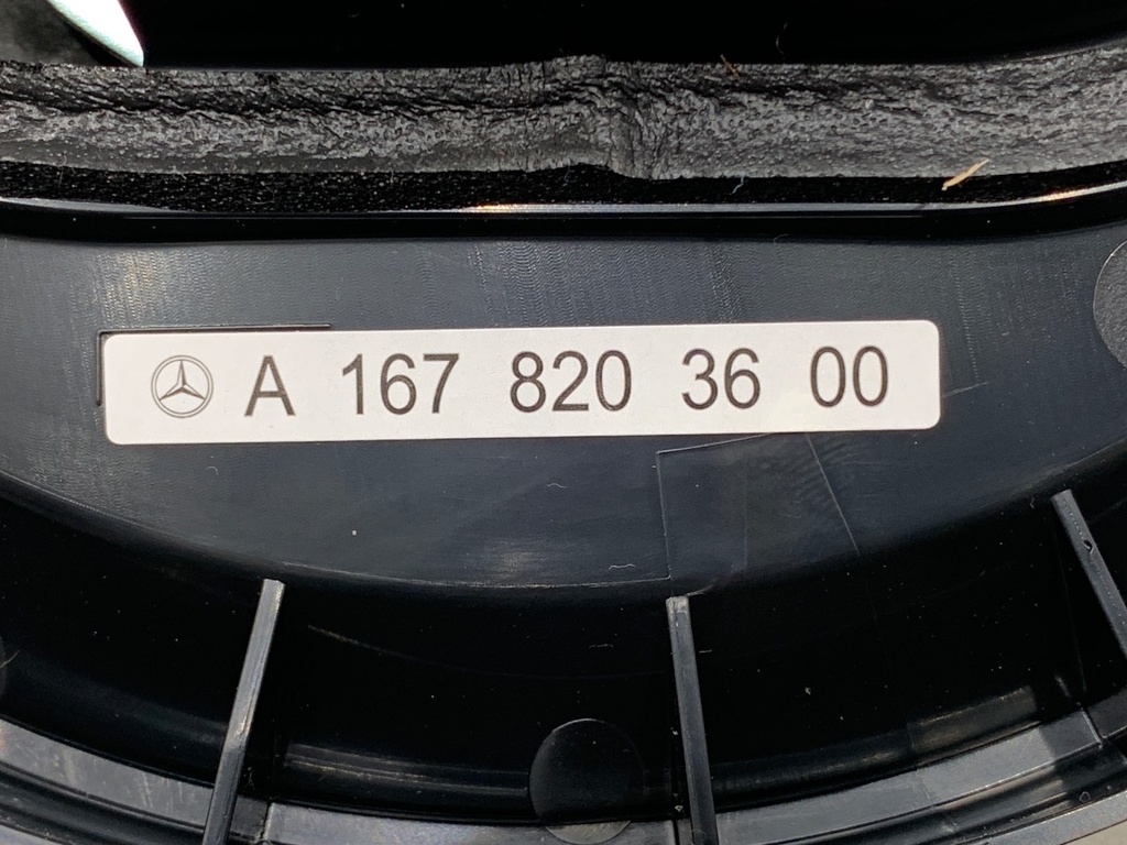 STARK-796409-4
