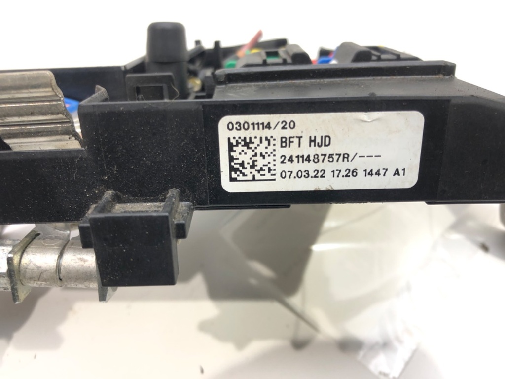 STARK-440368-3