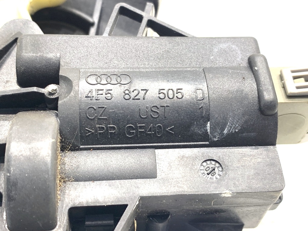 STARK-839429-4