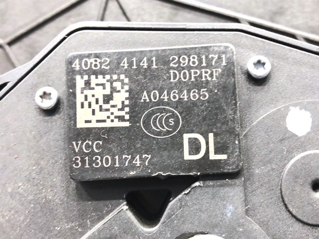 STARK-820472-4