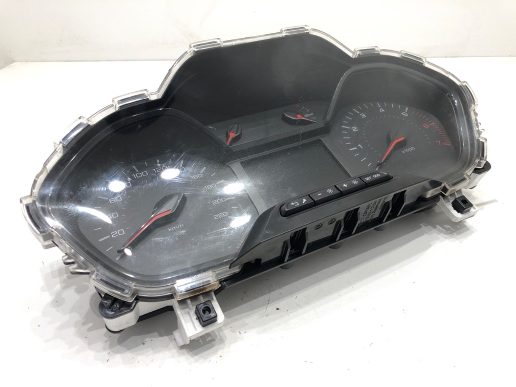STARK-599659-1
