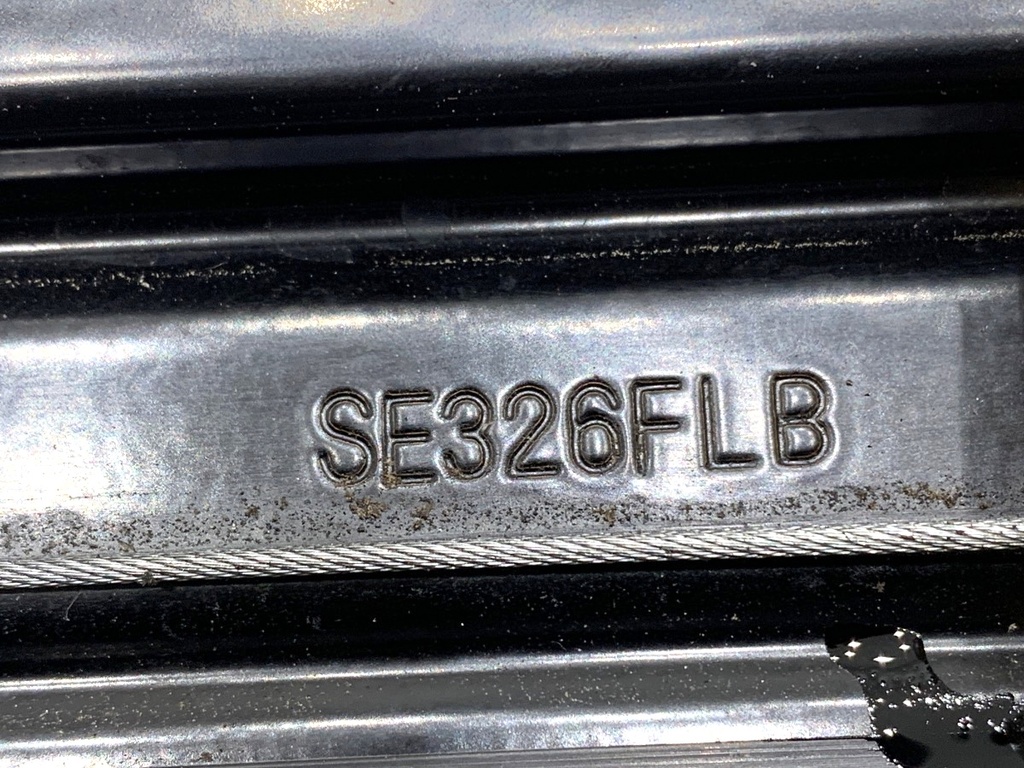 STARK-737376-4