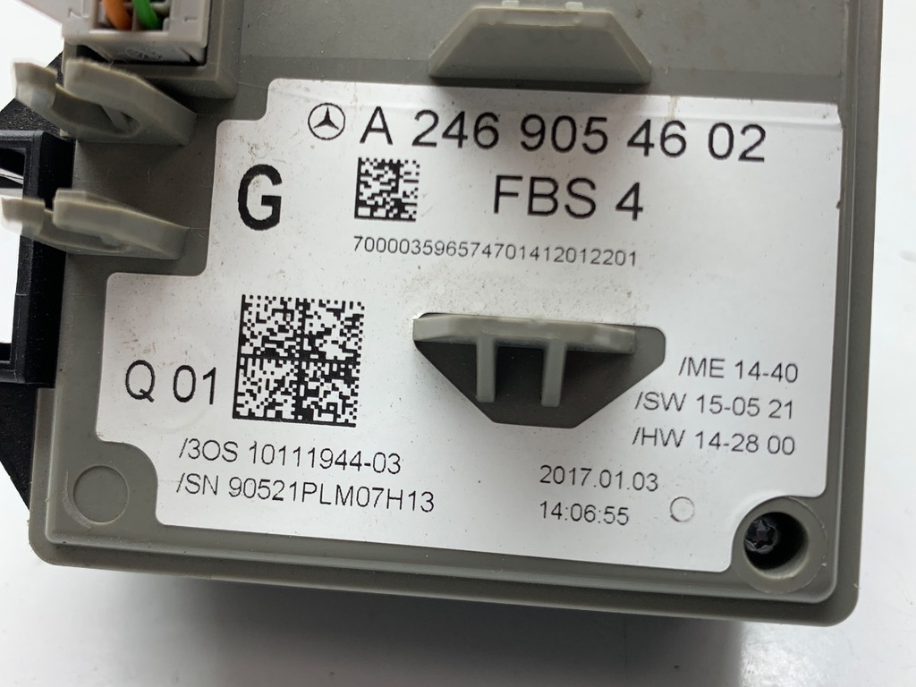 STARK-879142-4