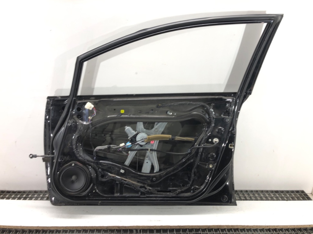 STARK-499855-6