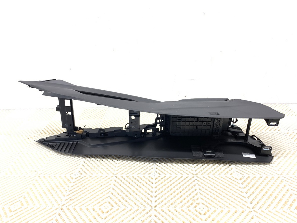 STARK-784361-4