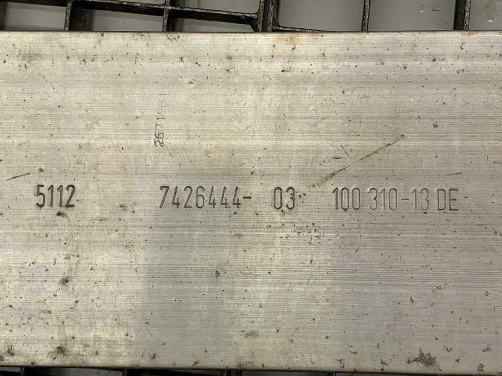 STARK-789893-4