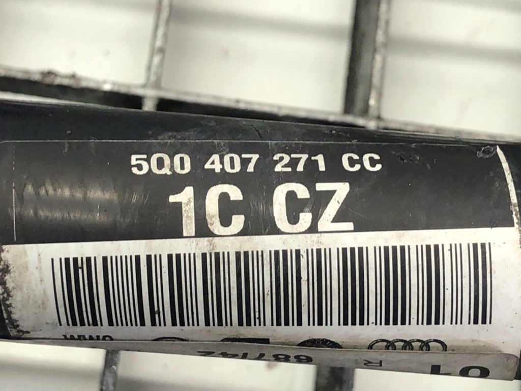 STARK-825290-4