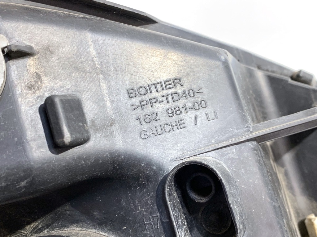 STARK-846688-4