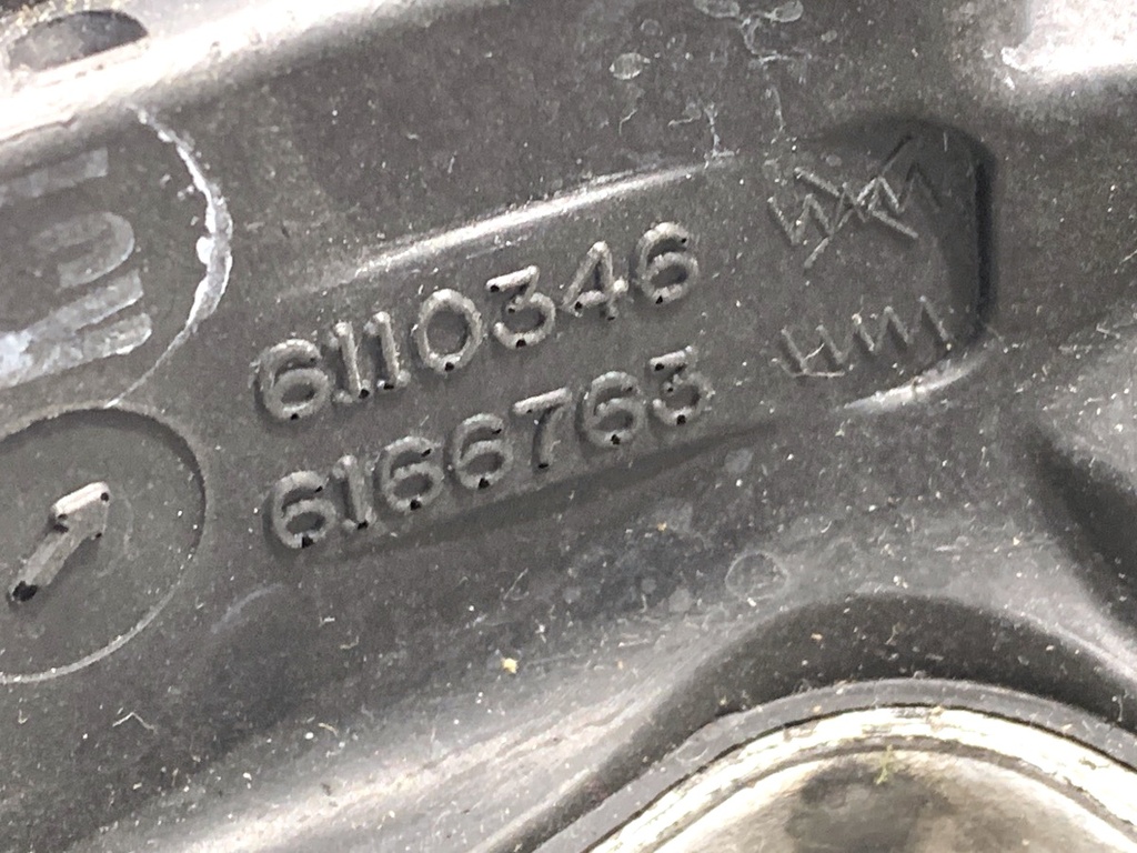 STARK-852551-4