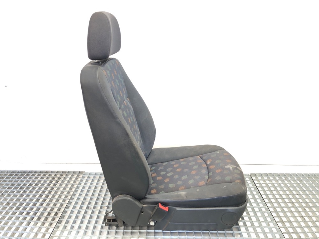 STARK-858077-4