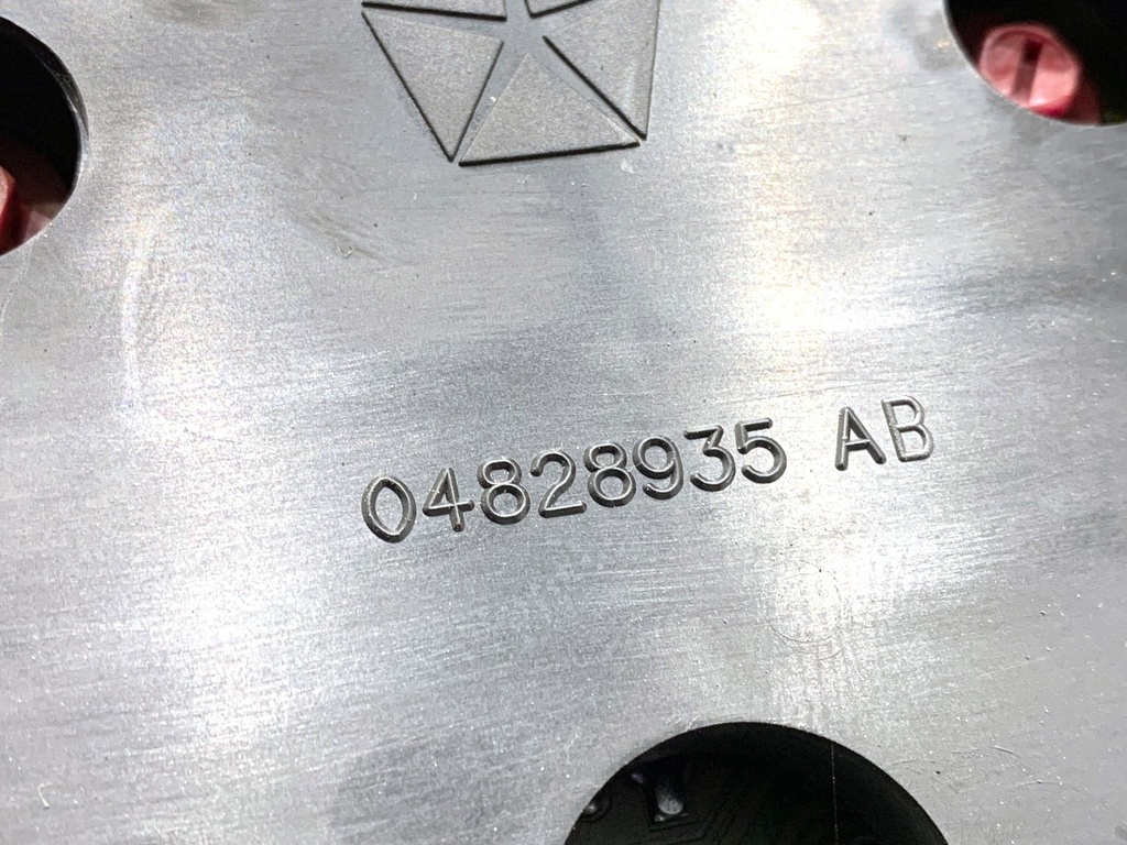 STARK-878438-4