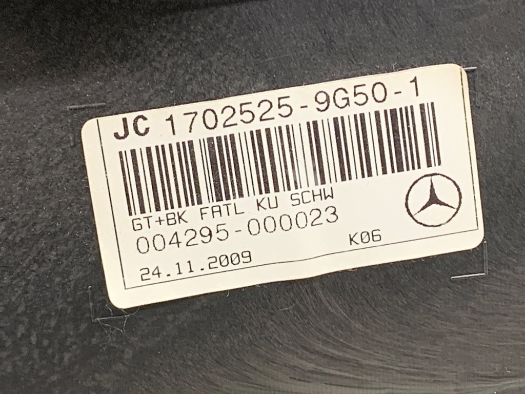 STARK-889447-4