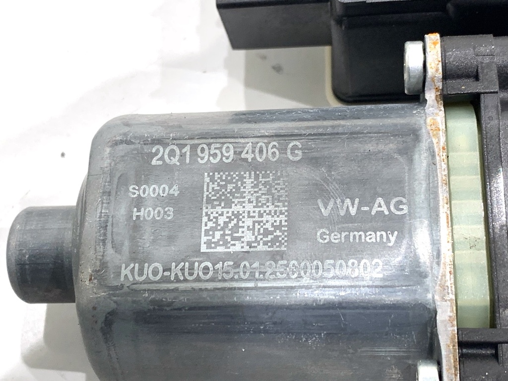 STARK-891152-3