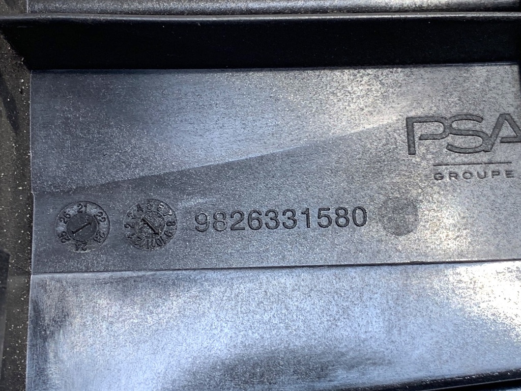 STARK-907215-5