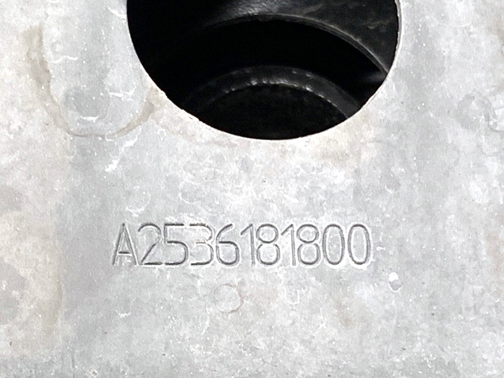 STARK-914756-4