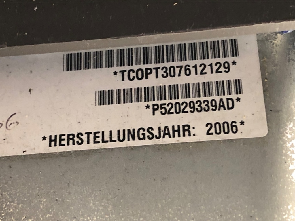 STARK-929703-4