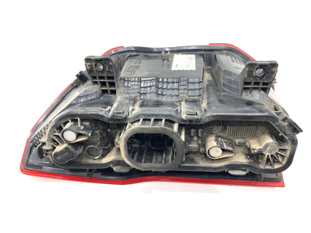 STARK-839821-2