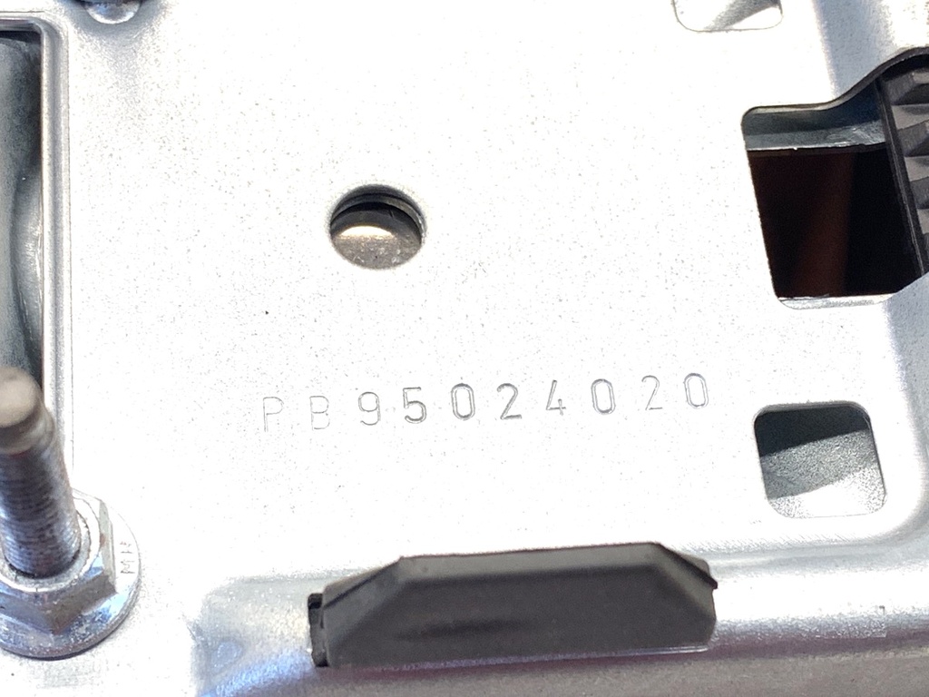 STARK-851090-2