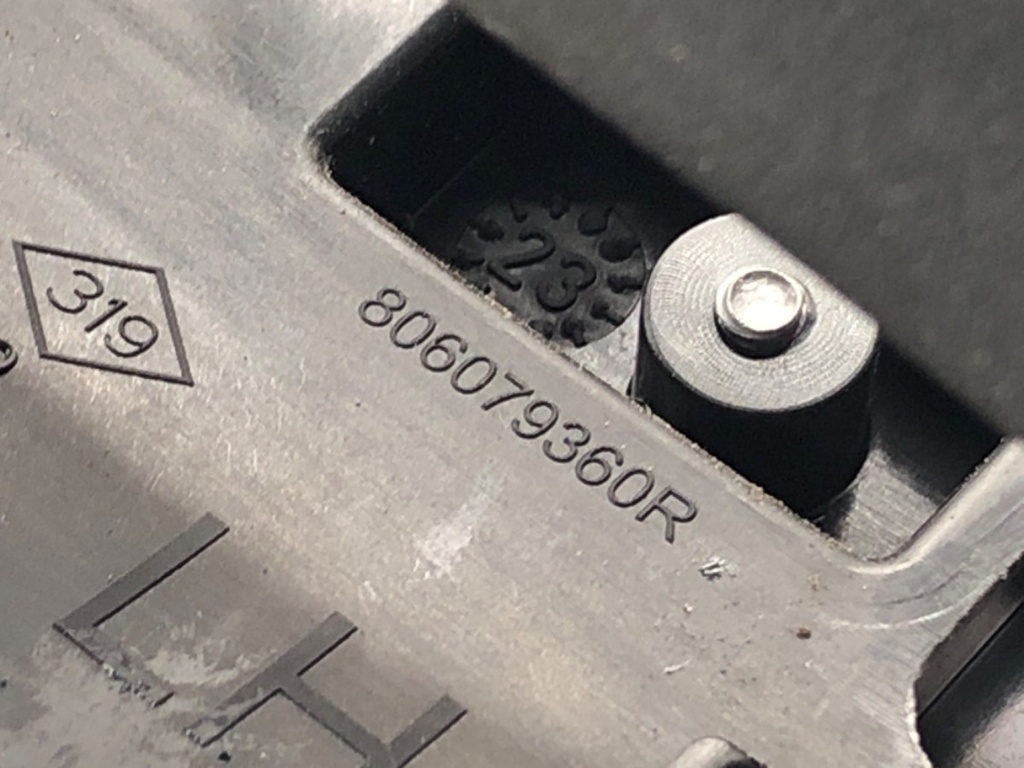 STARK-885986-4