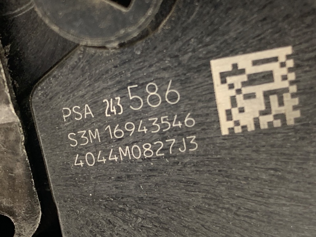 STARK-810652-4