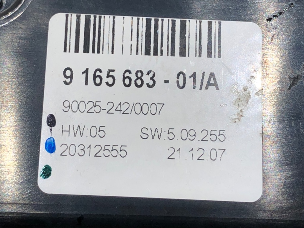 STARK-831671-4