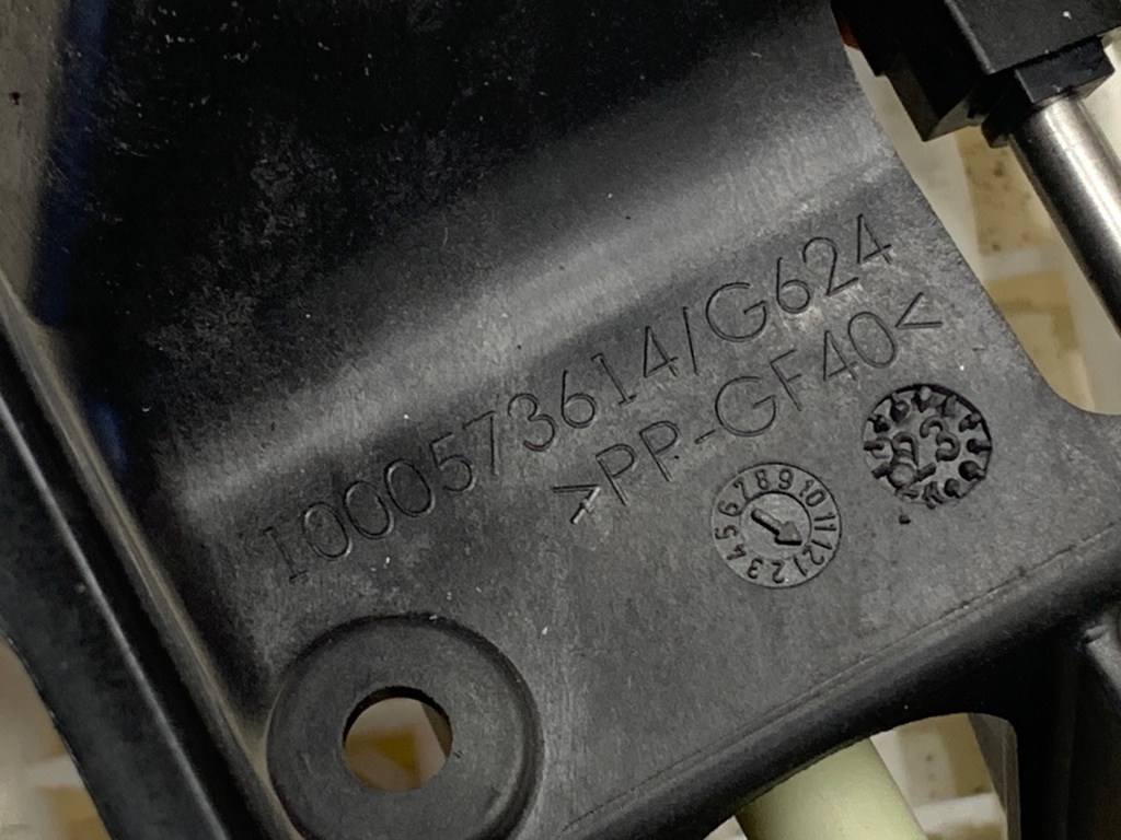 STARK-850789-5