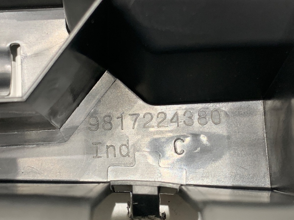 STARK-884182-5