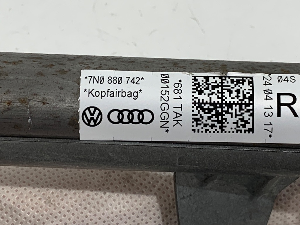 STARK-928646-2