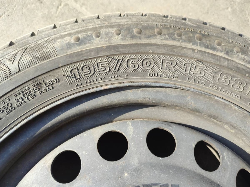 STARK-688096-1