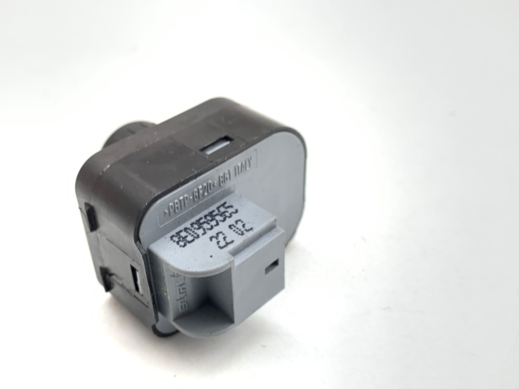STARK-930988-1