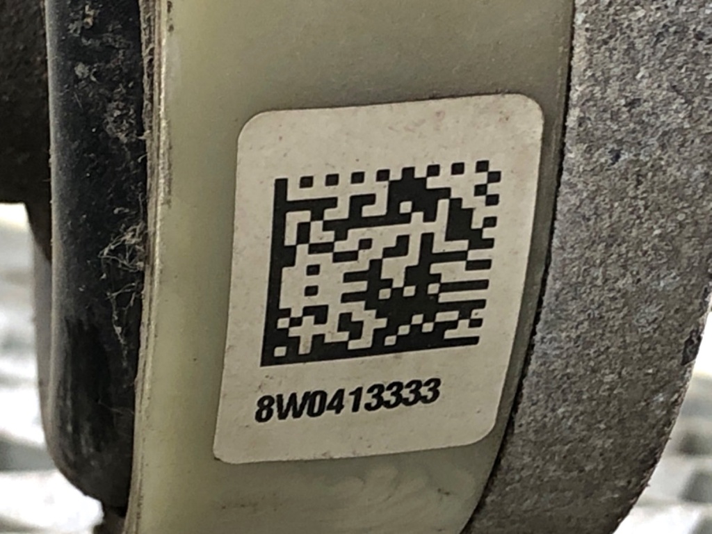 STARK-737536-4