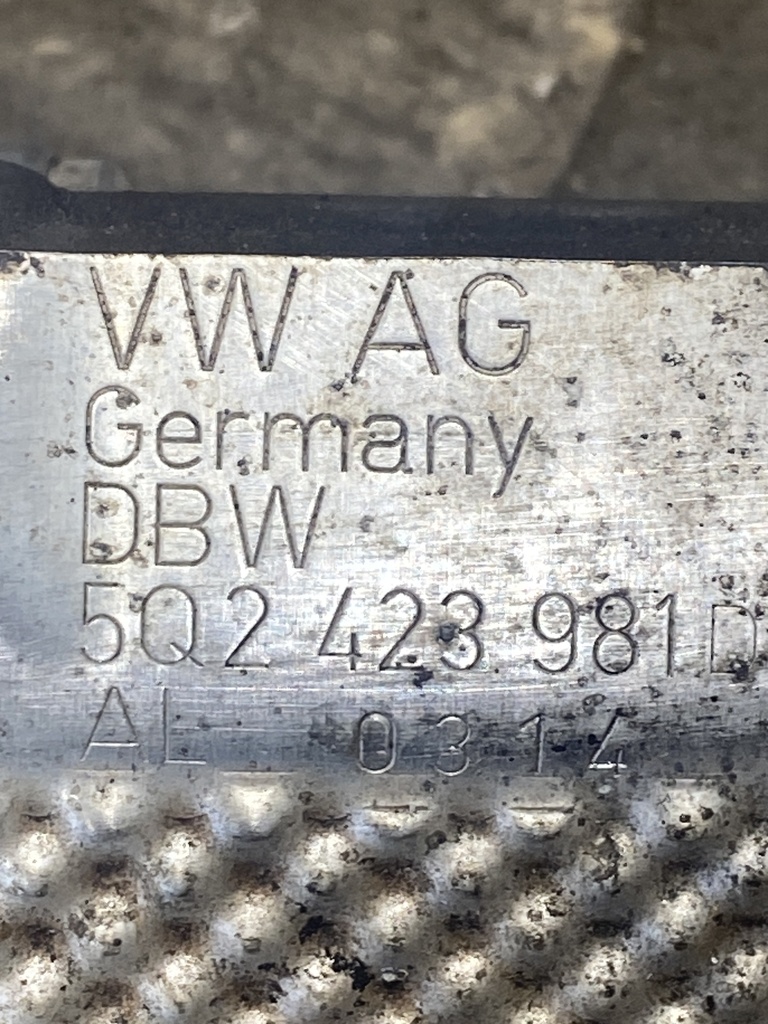 EPE-100915-3