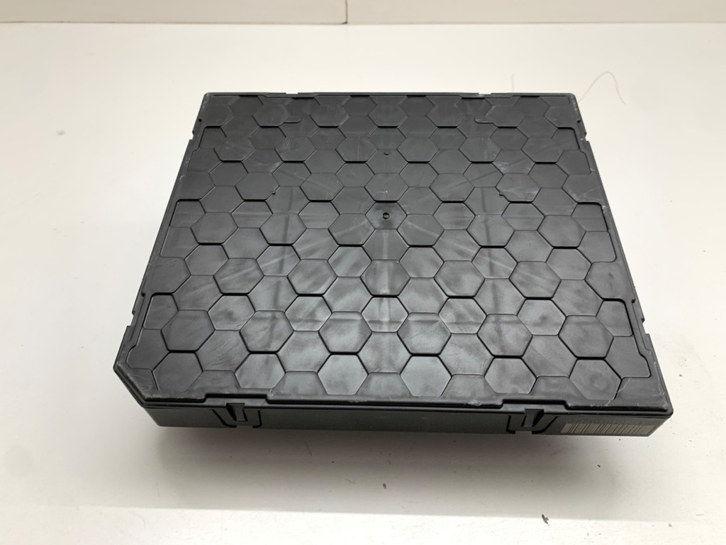 STARK-928168-1