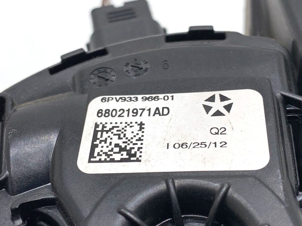 STARK-881440-4