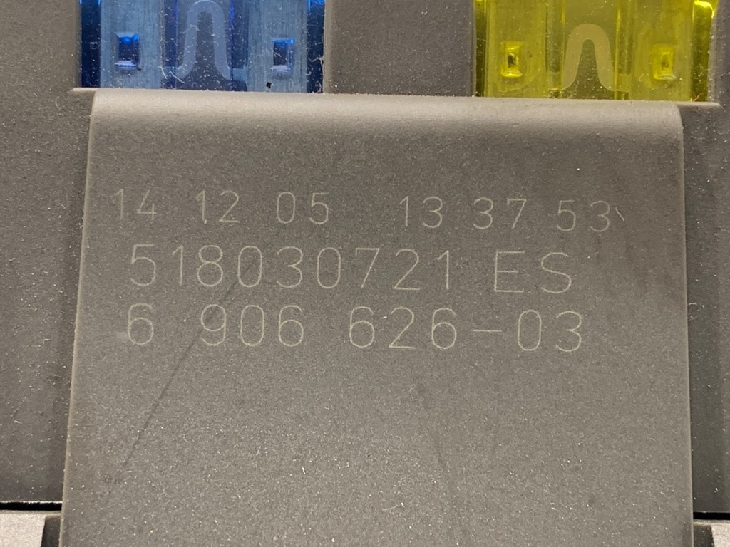 STARK-889886-2