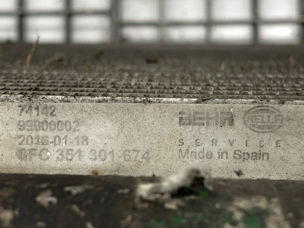 STARK-924400-4
