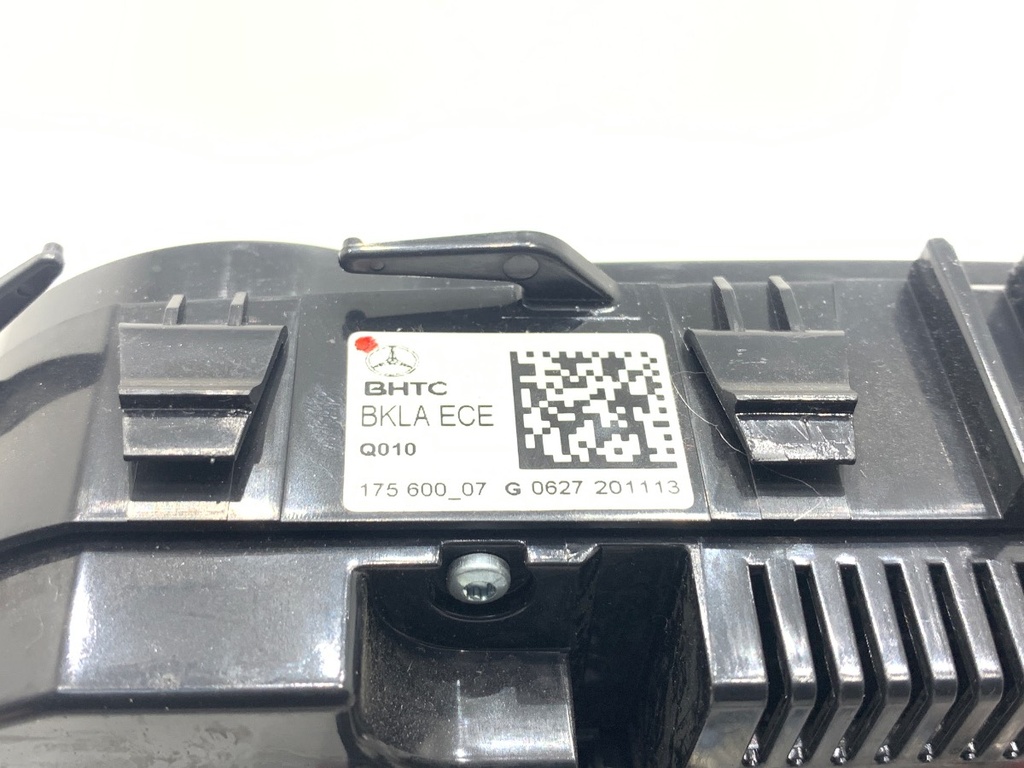 STARK-926670-4
