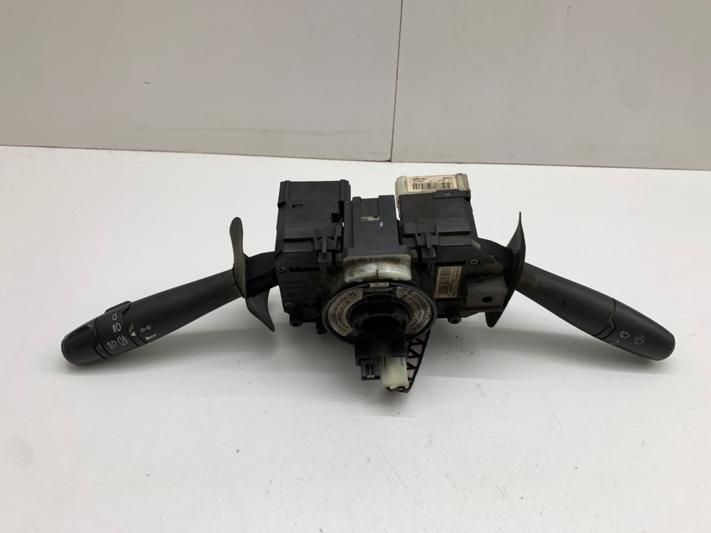 STARK-929015-2