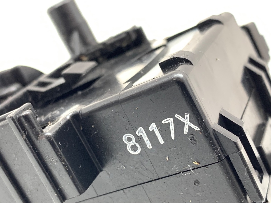 STARK-931261-2