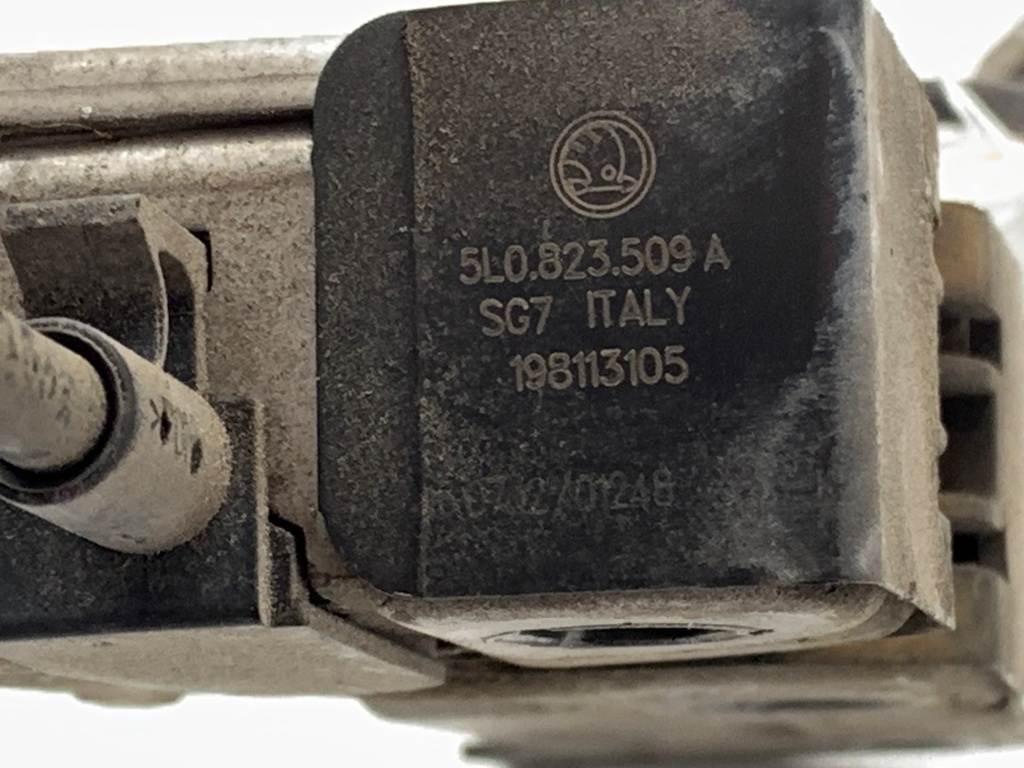 STARK-933082-4
