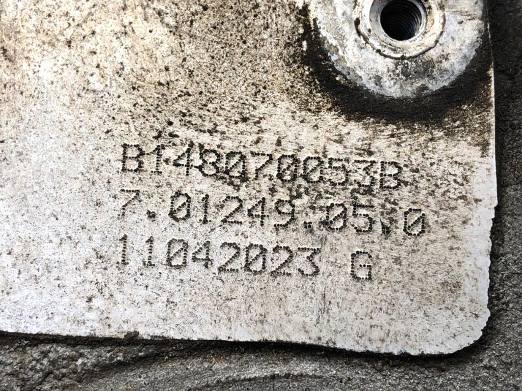 STARK-940279-3