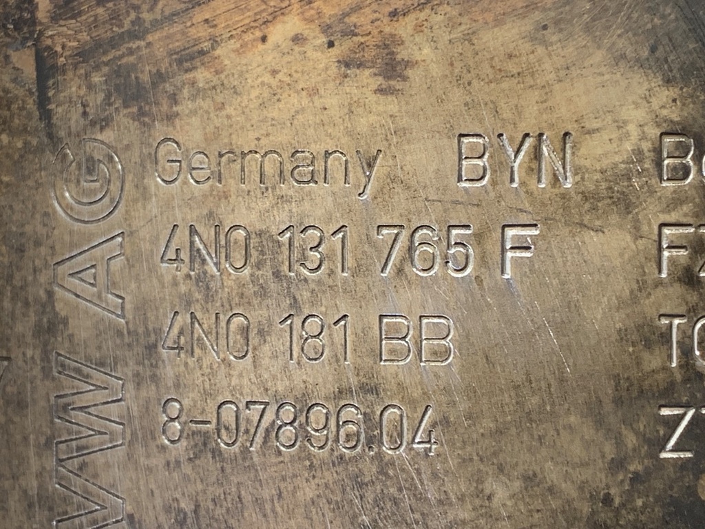 STARK-848126-4