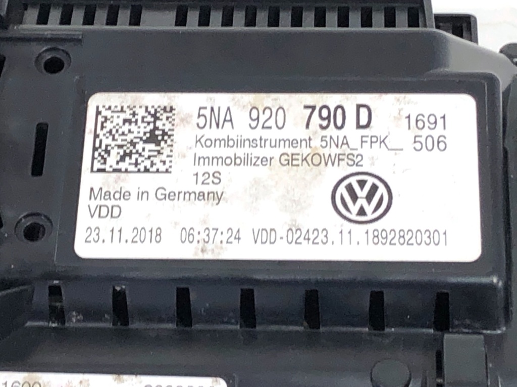 STARK-745425-3