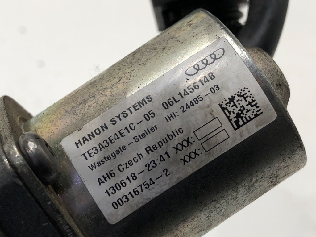STARK-878120-6