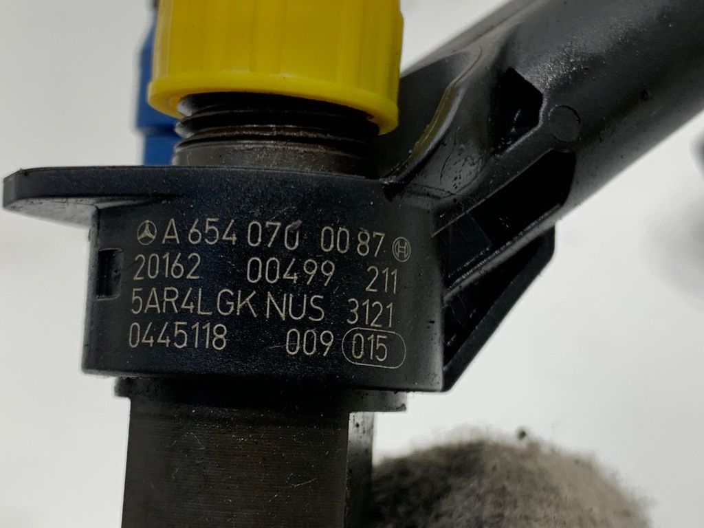 STARK-883190-4