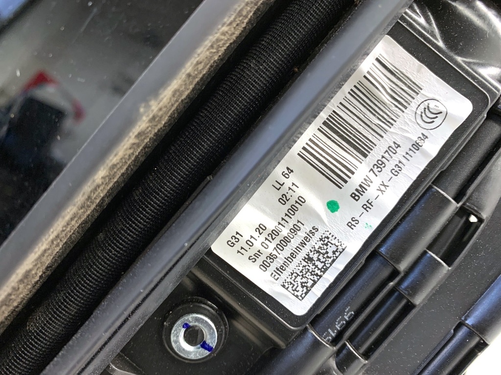STARK-848874-1